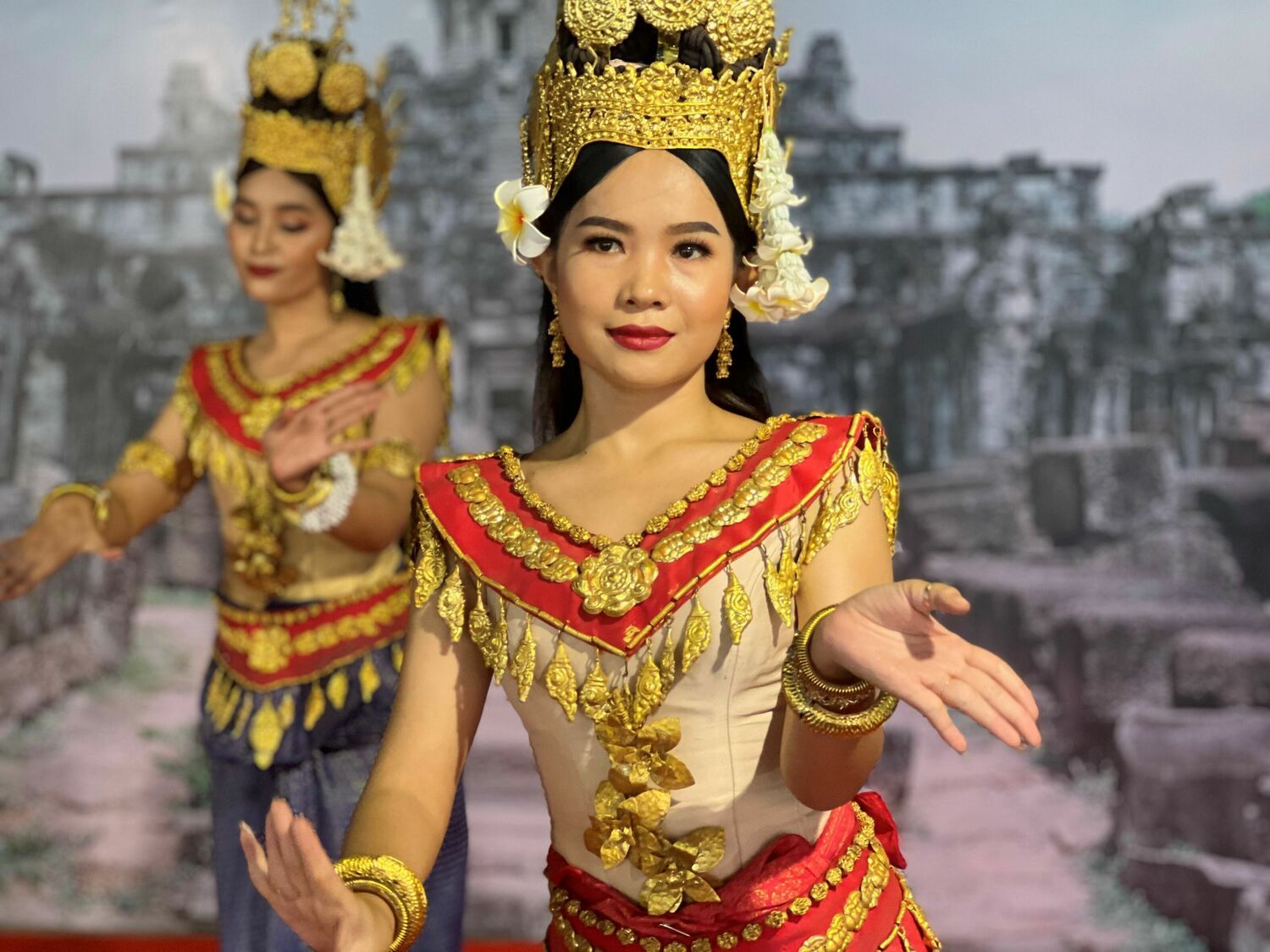 Watch tip: Cambodia - Land of Entchanted Temples and Floating Villages / Verwunschene Tempel und schwimmende Dörfer – Faszinierendes Kambodscha
